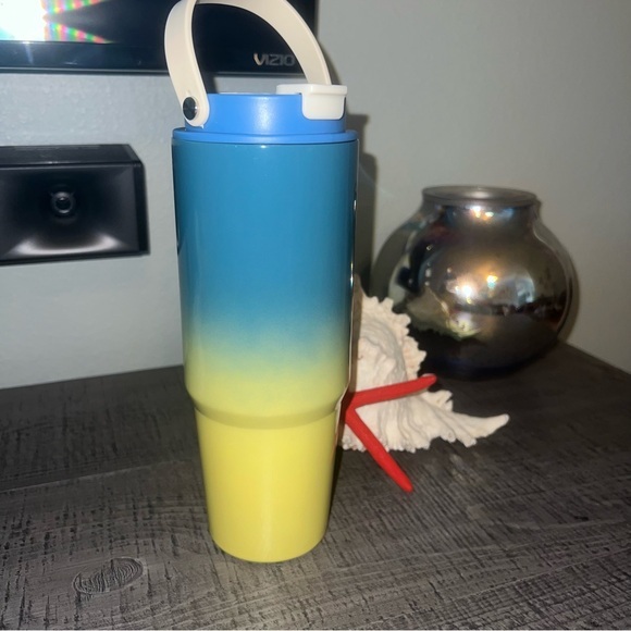 Other - 30 oz Large Capacity Stainless Steel Water Bottle, Insulated Tumbler Cup